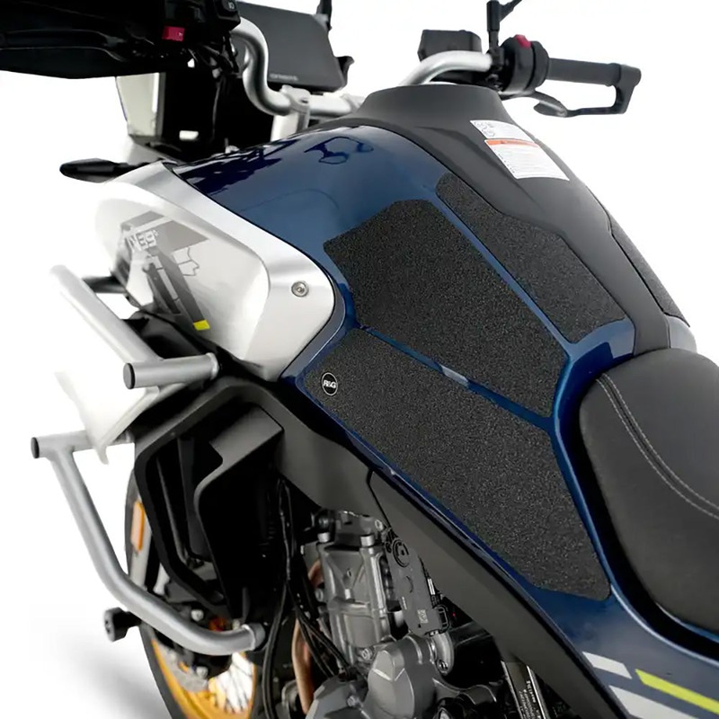 Tank Tracktion Pads CF Moto MT800 Sport Black R&G (EZRG2802BL)