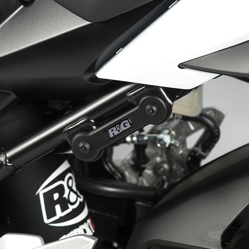 Rear Footrest Plate Black pair Yamaha YZF R1M 2020 R&G (BLP0104BK)