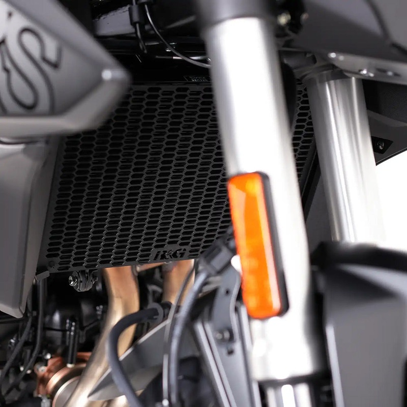 PRO Radiator Guard Suzuki GSX8S 2023- R&G (RAD0317PROBK)